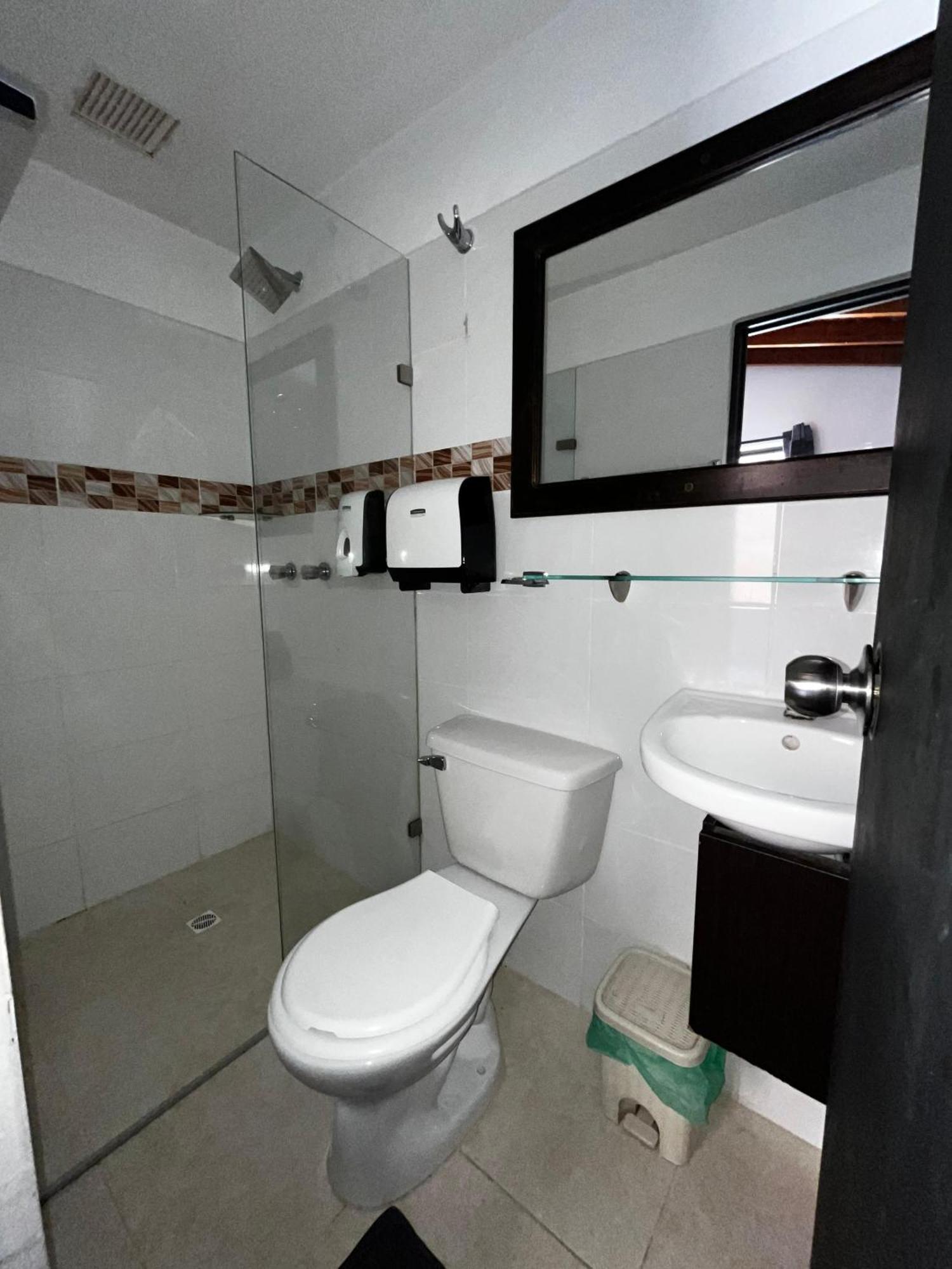 International Hotel Medellín Dış mekan fotoğraf